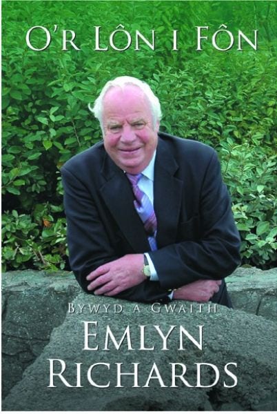 Cover image for O'r Lôn i Fôn: Hunangofiant Emlyn Richards, isbn: 9780860742364