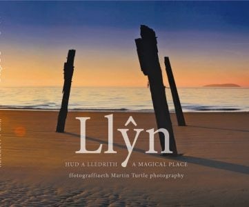 Cover image for Hud a Lledrith Llŷn/Llŷn a Magical Place, isbn: 9781845272302