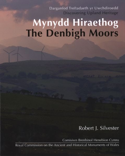 Cover image for Mynydd Hiraethog/The Denbigh Moors, isbn: 9781871184402